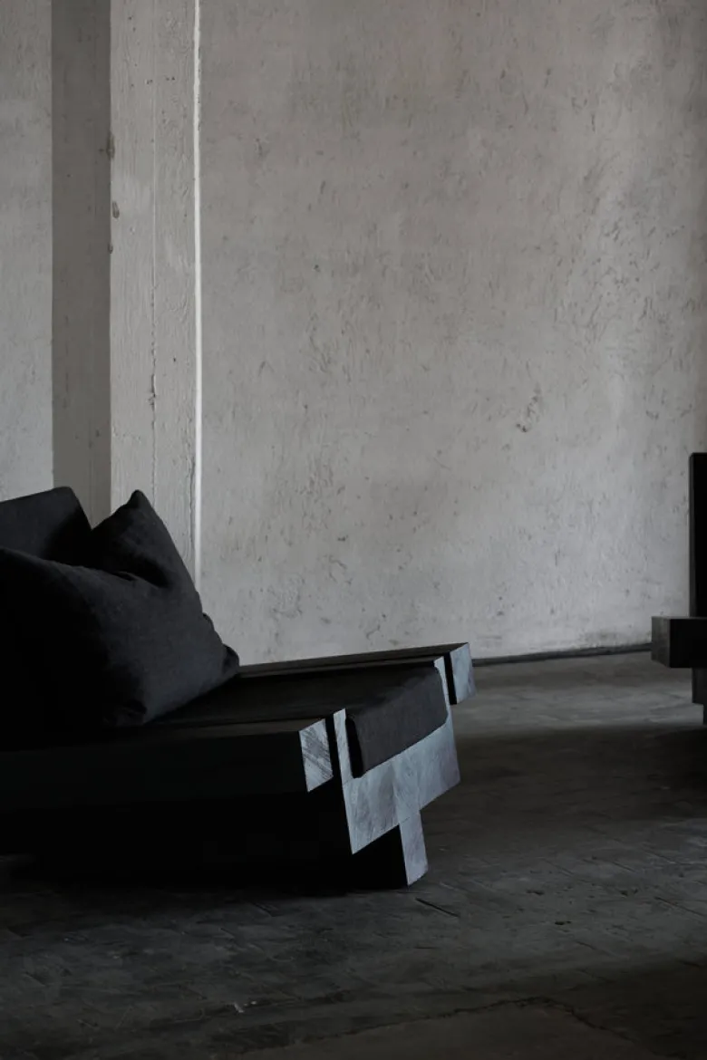 Zoumey lounge chair 012024